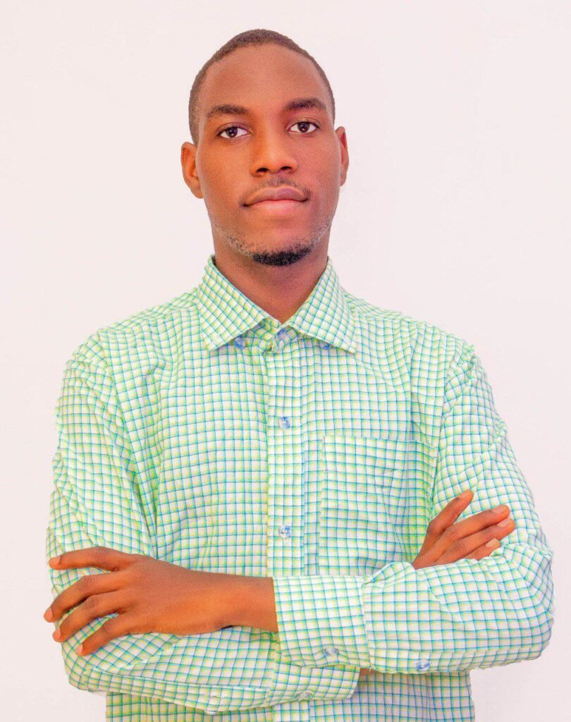 Photo 2026 02 08 06 06 09 810x1024